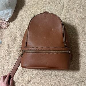 Bass Brown Leather Backpack - Casual Everyday Bag